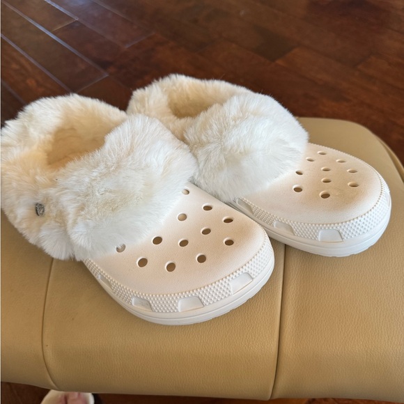 CROCS Shoes - Crocs WhiteCalcite Furever Crush Faux Fur Lined Slip On Unisex Shoes 6 8 New
